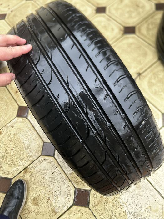 Шины Continental 215/55 R17 — отличное состояние