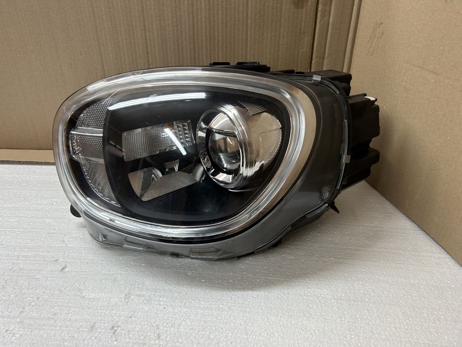 Far Mini Countryman F60 full led adaptiv stanga