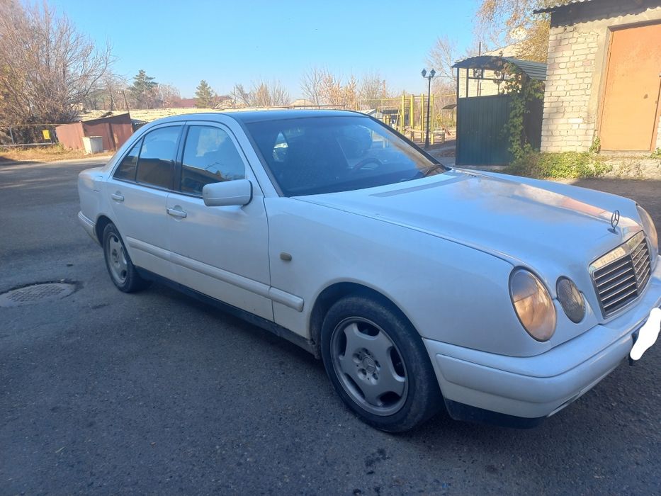 Продам Mercedes benz w210 230