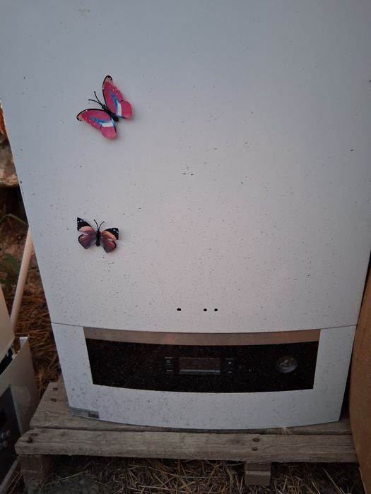 Vând piese centrale pe gaz