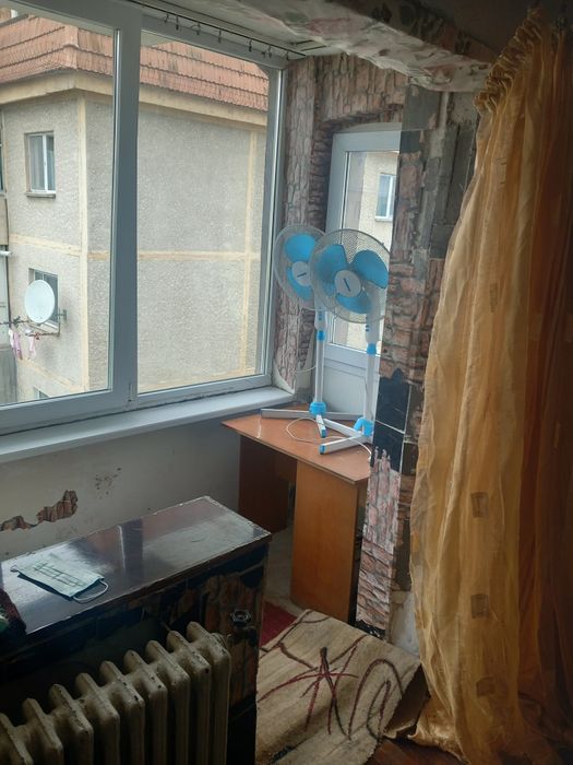 Doresc sa inchiriez un apartament 2 camere , Ramnicu Valcea ZONA NORD / DOAR MUNCITORI