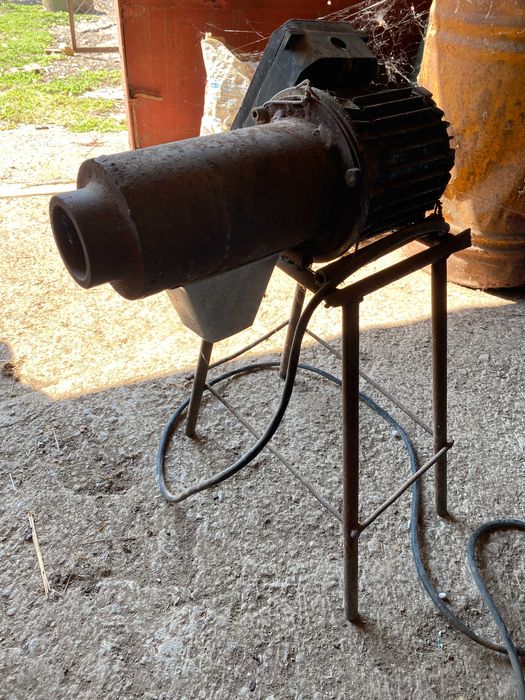 Роначка за царевица електрическа