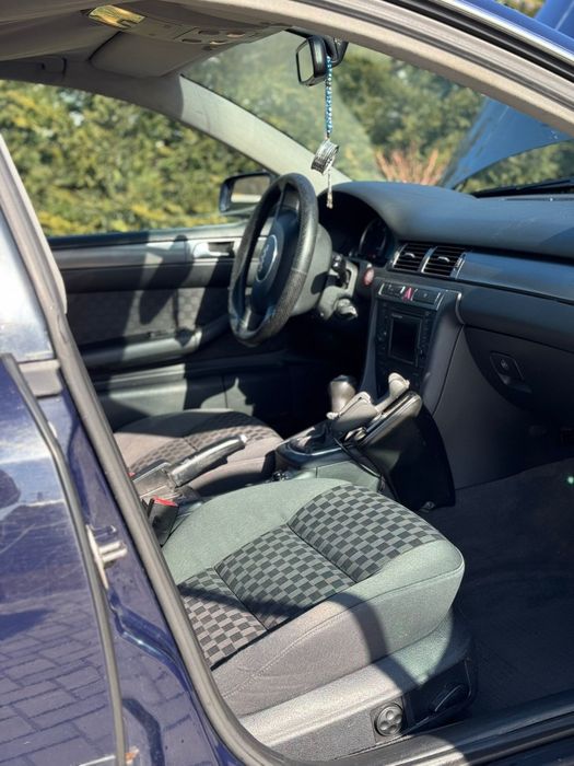 Vând Audi a6 an fabricație 2002