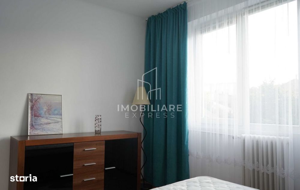 Apartament 2 camere , cu parcare,  situat in  Piata Mihai Viteazul