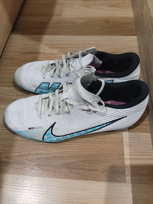 Papuci fotbal Nike mercurial