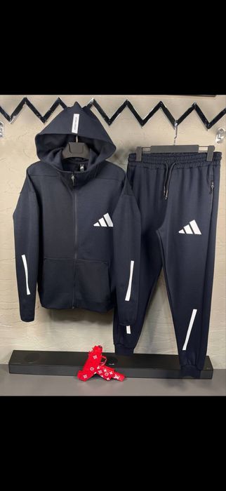 Trening adidas  complet bluza si pantaloni