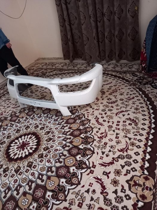 Nexia bamperi sotiladi 800000