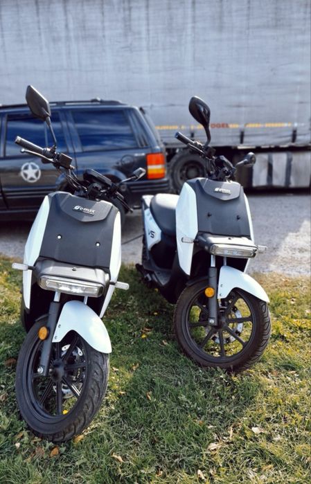 Vs1 електрически скутер