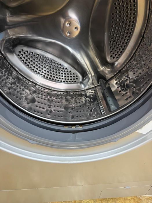 Продам стиральную машинку автомат