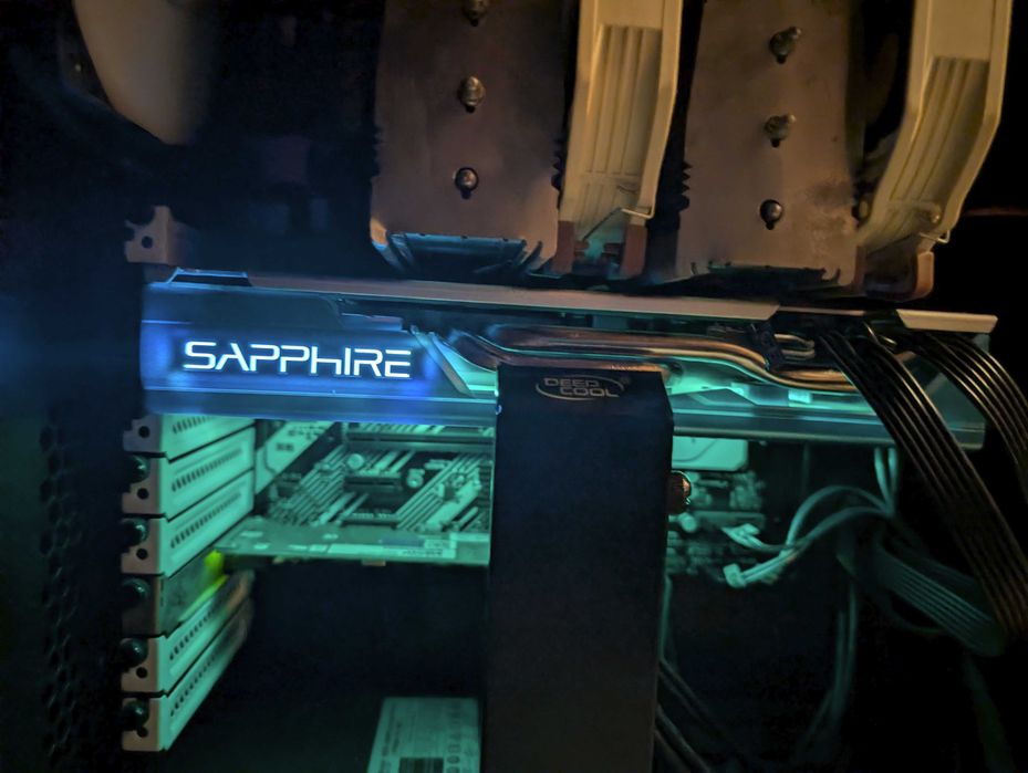 Placa Video Sapphire Nitro+ SE RX590