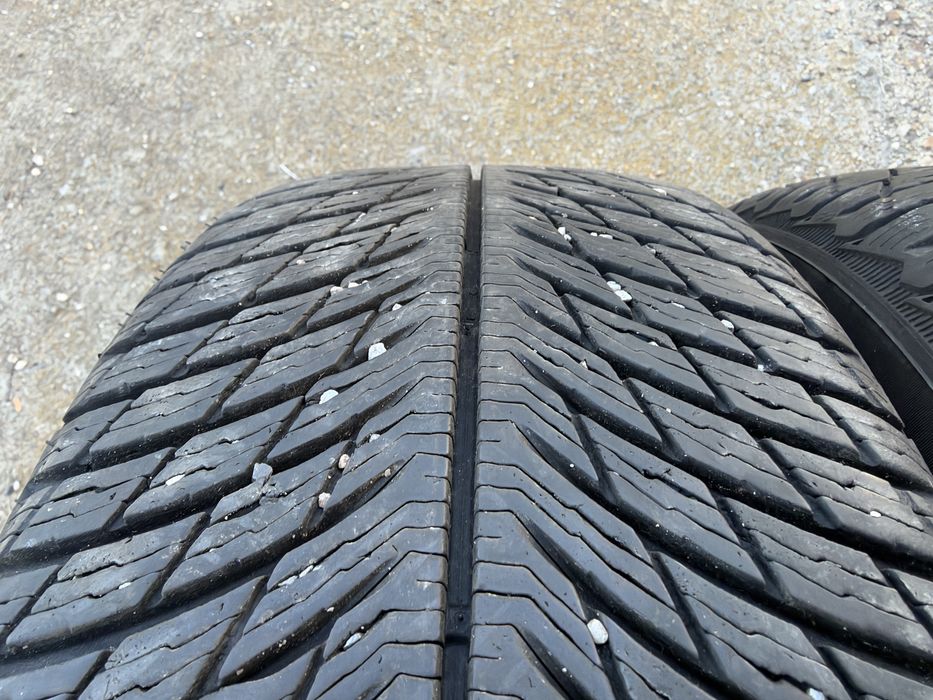 4бр. ОТЛИЧНИ Зимни Гуми С Борд 225/65R/17 -MICHELIN- DOT:3819- 7.4мм.+6.4мм.
