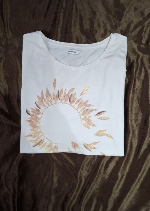 Tricou Reserved, marimea L ,in stare foarte bună.