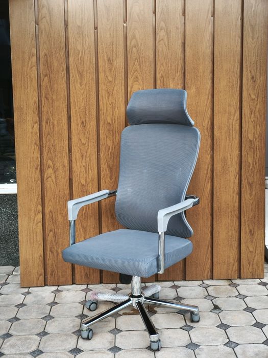 Kreslo yangi uslubdagi Kreslo