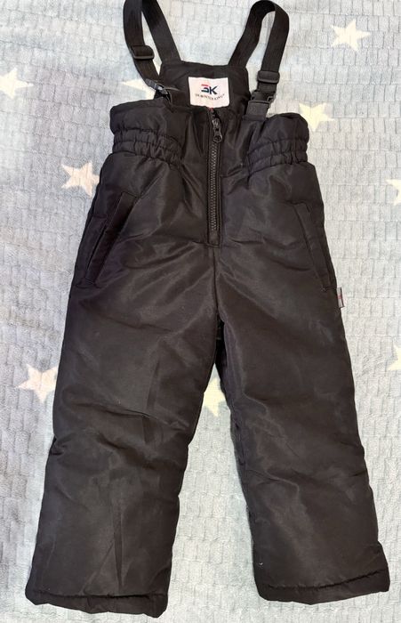 Продам зимний комбинезон с курткой