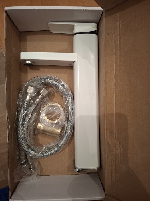 Смеситель для ванны