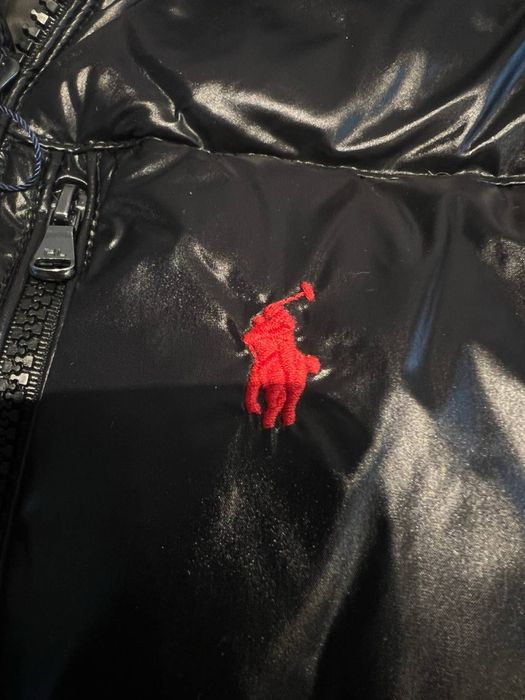 Geacă puffer toamna Polo Ralph Lauren neagră lucioasă – Mărimea L / 170 cm – Nouă cu etichete – Glugă detașabilă