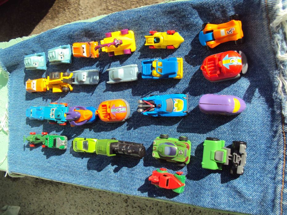 Фигурки от Киндер играчки