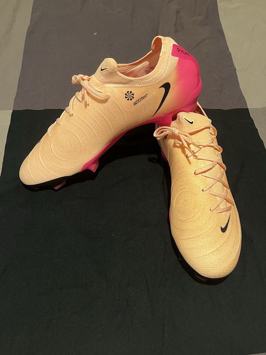 Nike Phantom Luna 2 Pro FG