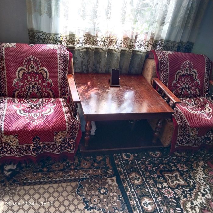 Мебель 2 кресло со стулом, шкаф и диван состояние хорошое