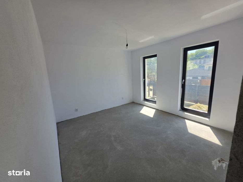Casa parter Bradu