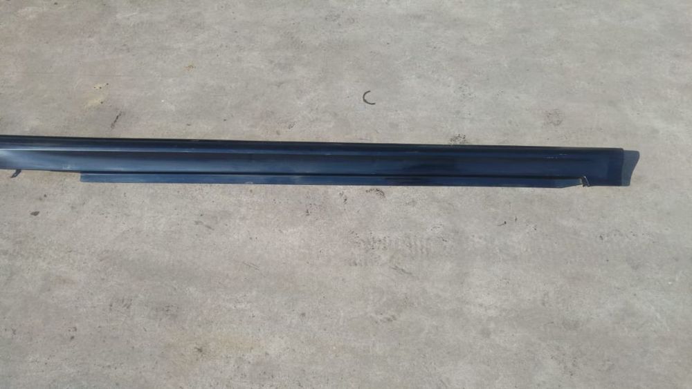 Prag stanga mercedes b-class w245 a1696102108