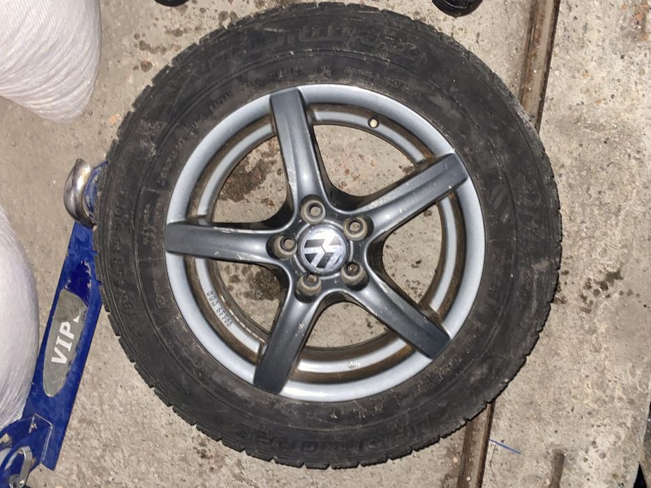 vand jante aliaj golf 4 cu tot cu cauciucuri all season