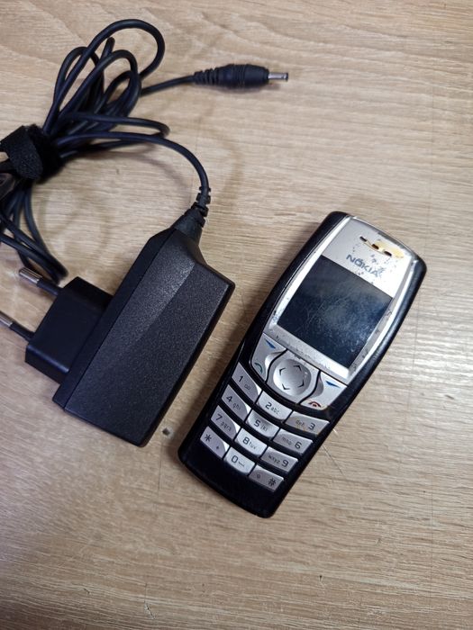 Телефон "Nokia"6610