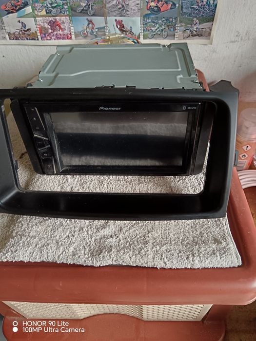 Адапторана рамка и  мултимедия Pioneer за Тойота