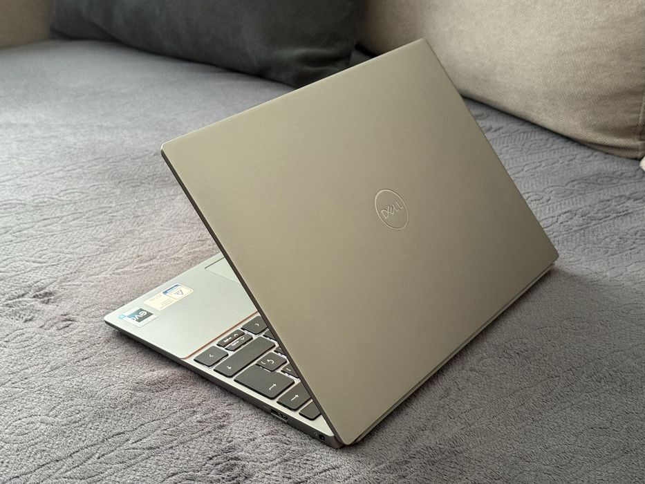 13.3’FHD+IPS/i7-1260p/16GB LPDDR5/Dell Vostro 5320/512GB SSD/Подсветка