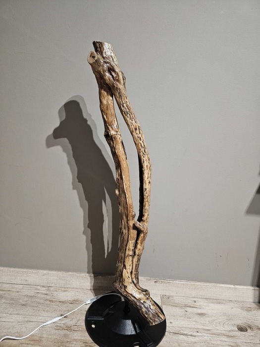 Lampadar de podea
