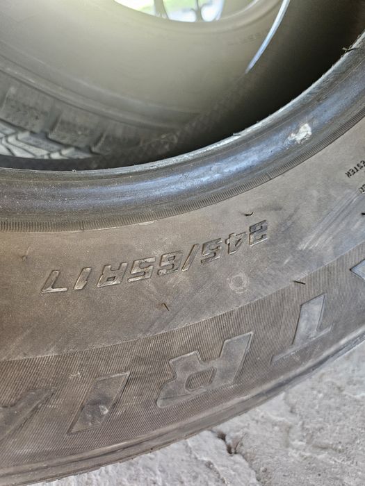 Продам зимние резины р17