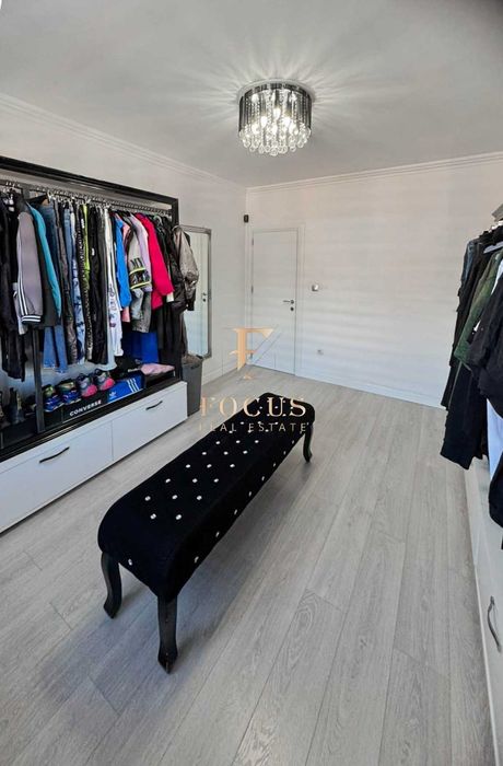 Продава се Четиристаен апартамент в Пловдив, Остромила - 179 кв.м за 1872 €/кв.м - Снимка #5