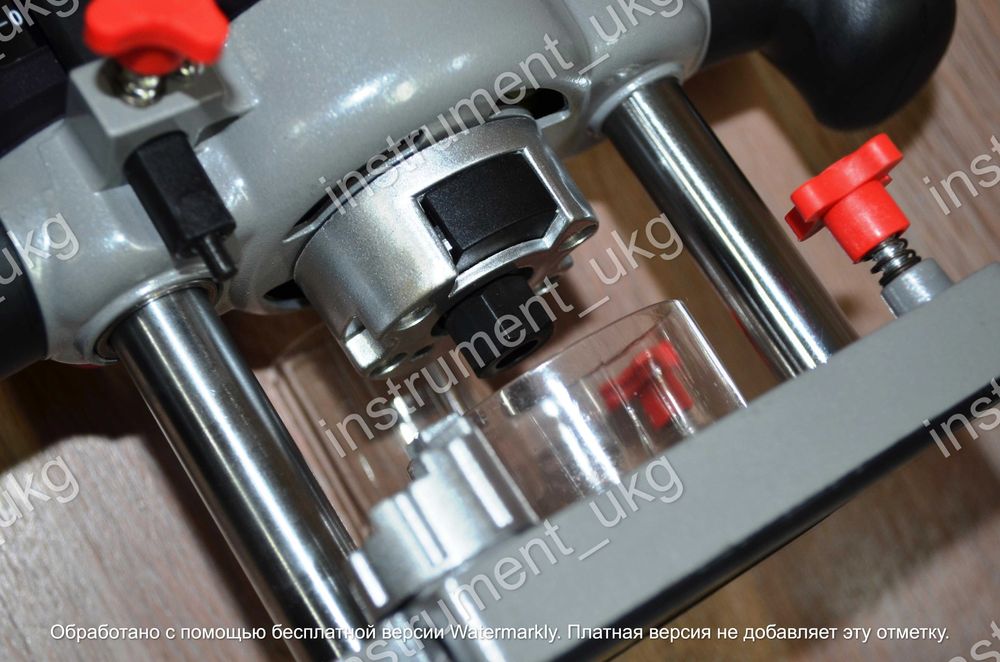 Фрезер двуручный Makute