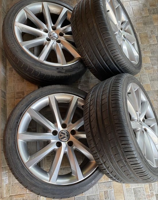 Jante R18 originale Vw Anvelope 235/40 Profil foarte bun Vara