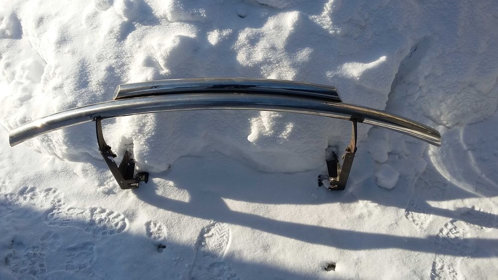 Продам защиту бампера