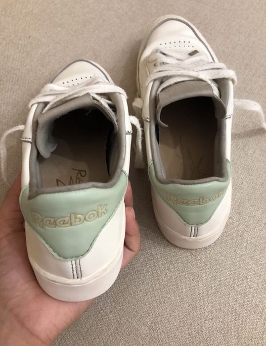 Adidași Reebok Club C clean