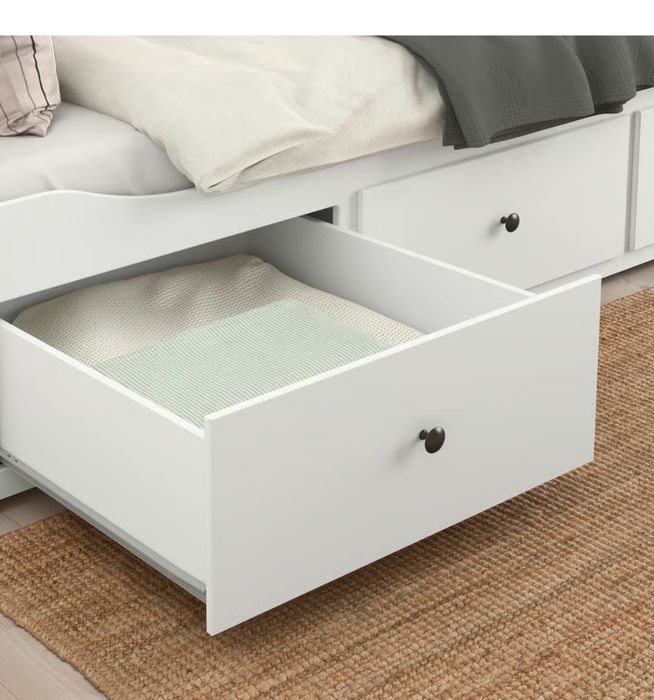 Pat divan HEMNES ikea Bucuresti Sectorul 3 • OLX.ro