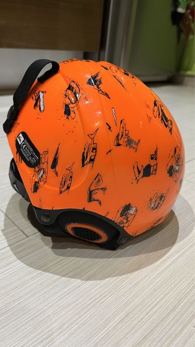 Детска каска за ски