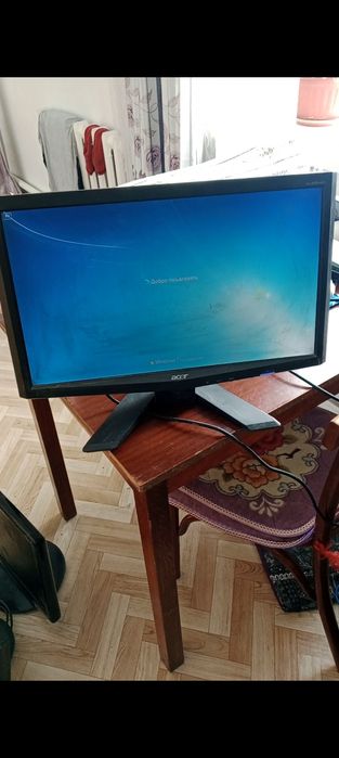 мониторы рабочий, центр