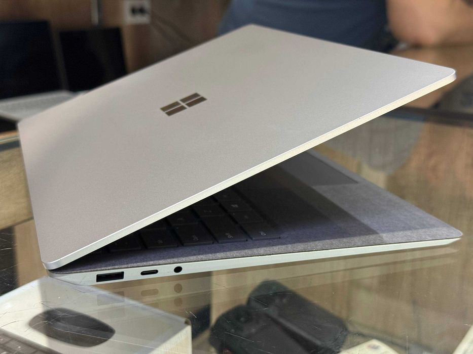 MICROSOFT SURFACE LAPTOP 3 CORE i5-1035G7 ram 8 ssd 256 Сенсорный