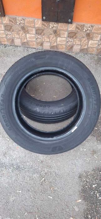 2бр. 205/55/16 Goodyear 7.2mm грайфер, дот 22г. Безплатен монтаж
