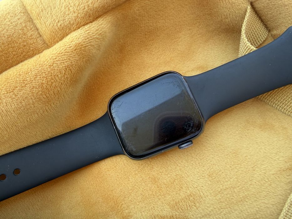 Ceas apple se 44mm