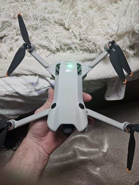 Продам на запчасти dji mini 4 pro