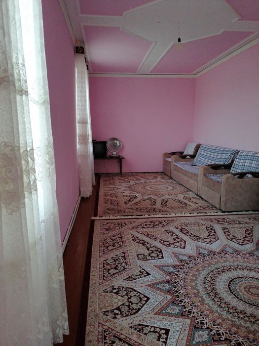 Квартира (94 кв м) райцентрда 39-колледж оркасида