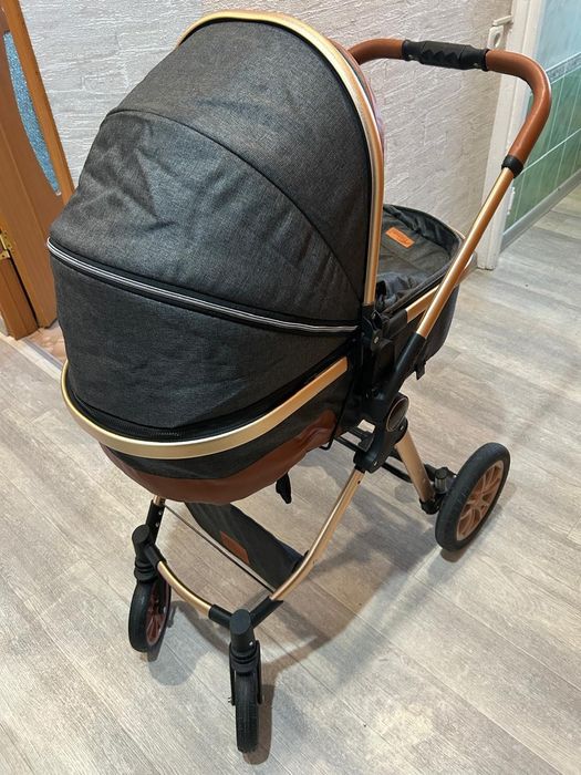 Продам детскую коляску