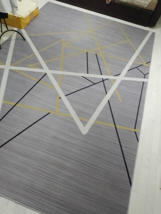 Продам ковер 2 на 3