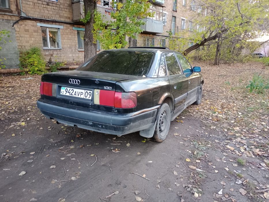 Audi 100 C4 на ходу