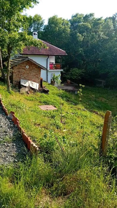Под наем вила на морето