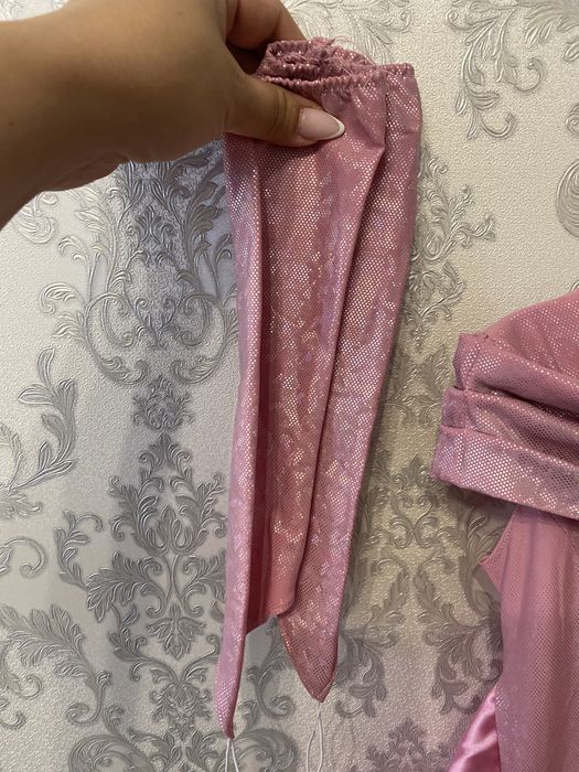 Нарядное платье лля девочки