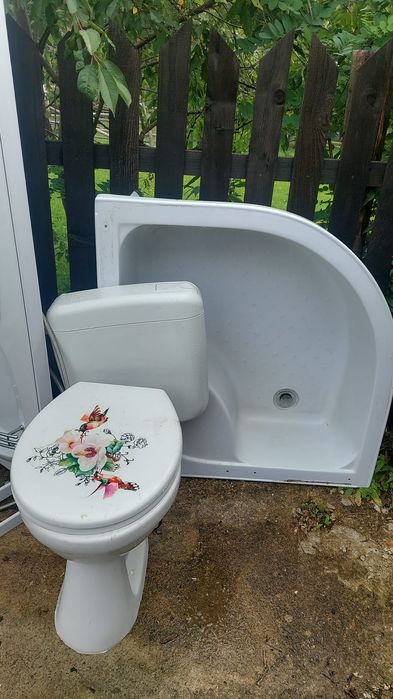 Cabina dus stare foarte bună